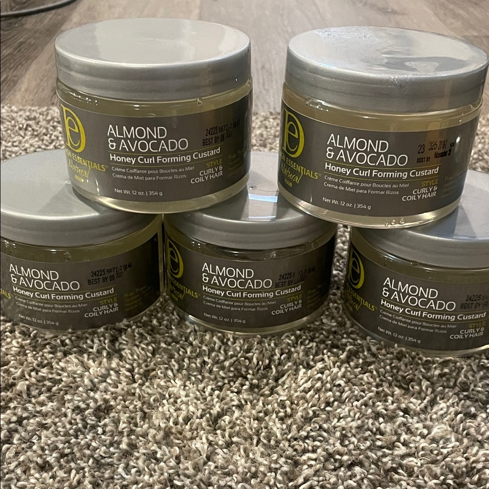 Almond & Avocado Honey Curl Forming Custard - Silver